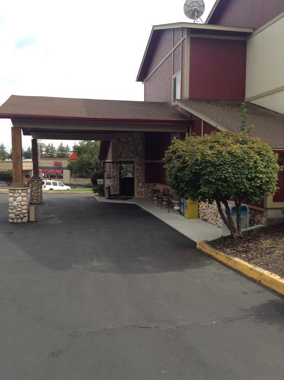 Fairbridge Inn & Suites Moscow - Pullman Exterior photo